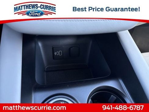 New 2026 Ford Explorer Active w/ Active Comfort Package image 21
