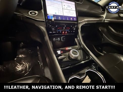 Used 2023 Jeep Grand Cherokee Limited image 20