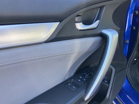 Used 2017 Honda Civic EX-T image 15