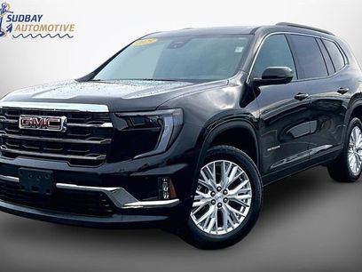 Used 2025 GMC Acadia Elevation w/ Elevation Premium Package