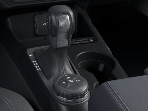 New 2025 Ford Bronco Big Bend w/ Black Appearance Package image 17