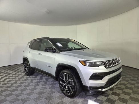 Certified 2025 Jeep Compass Limited w/ Elite Group AWD/4WD image 2