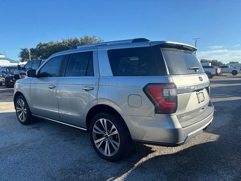 Used 2020 Ford Expedition Limited w/ Equipment Group 302A RWD image 7
