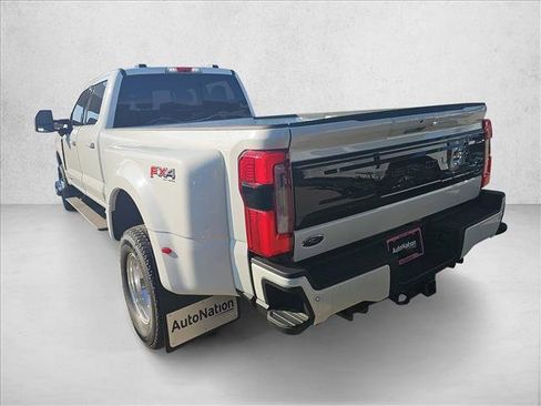 New 2026 Ford F350 Platinum image 3