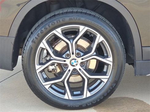 Used 2021 BMW X1 sDrive28i w/ Convenience Package image 9