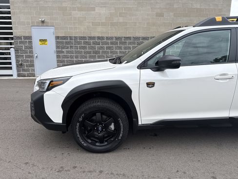 Used 2025 Subaru Outback Wilderness image 2