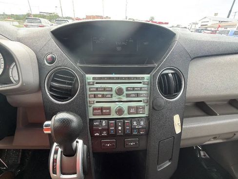 Used 2011 Honda Pilot EX-L image 11