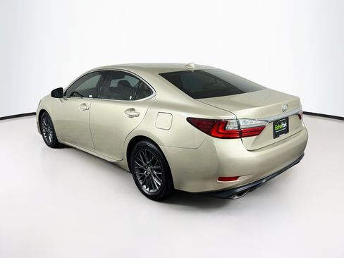 Used 2018 Lexus ES 350 w/ Navigation System Package FWD image 5