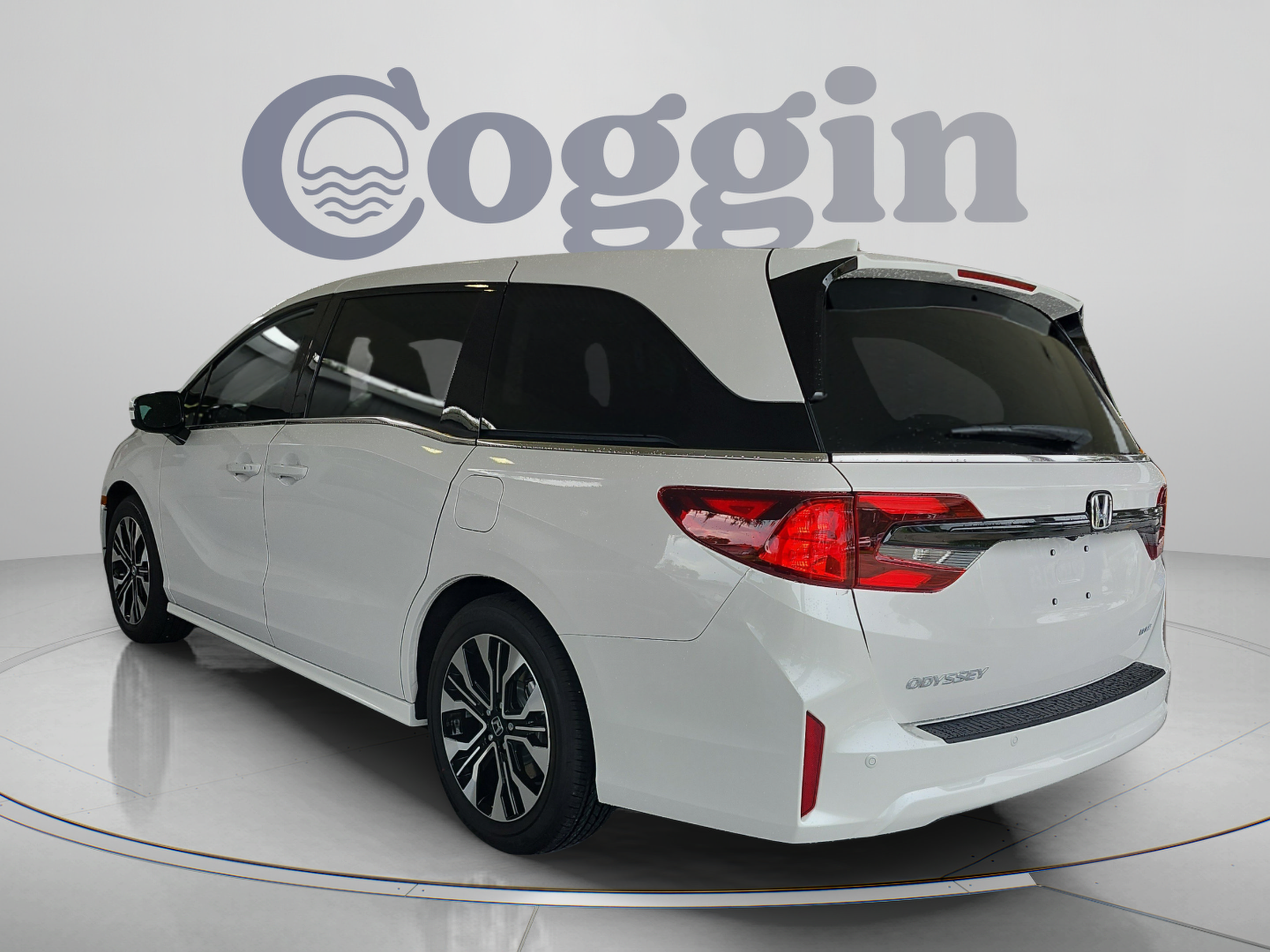New 2026 Honda Odyssey Elite image 3