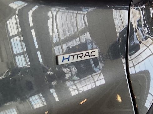 Used 2020 Hyundai Santa Fe SE image 31