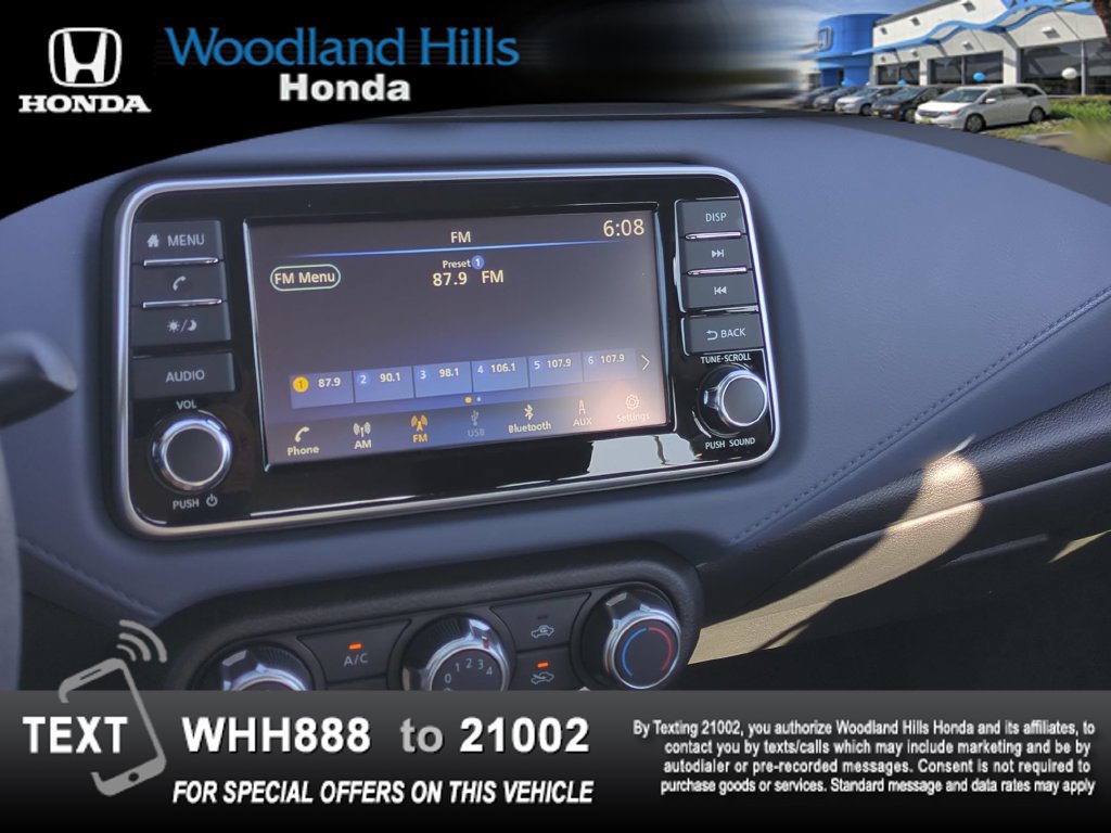 Used 2024 Nissan Versa SV w/ Trunk Package FWD image 15