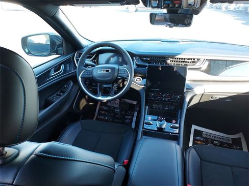 New 2024 Jeep Grand Cherokee Trailhawk w/ Advanced Protech Group II image 15