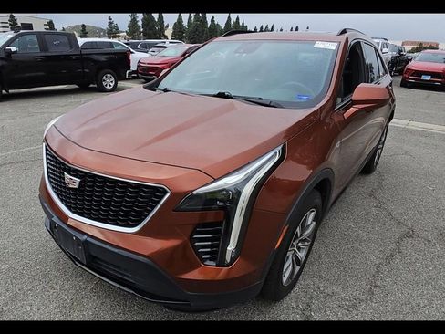 Used 2019 Cadillac XT4 Sport image 3