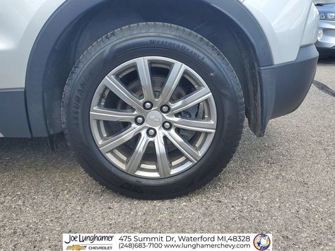 Certified 2019 Cadillac XT4 Premium Luxury FWD image 33