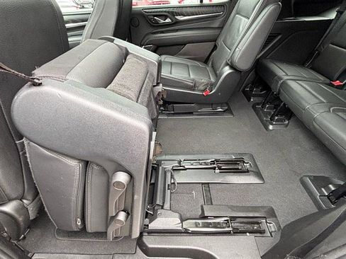 Used 2023 GMC Yukon Denali image 39