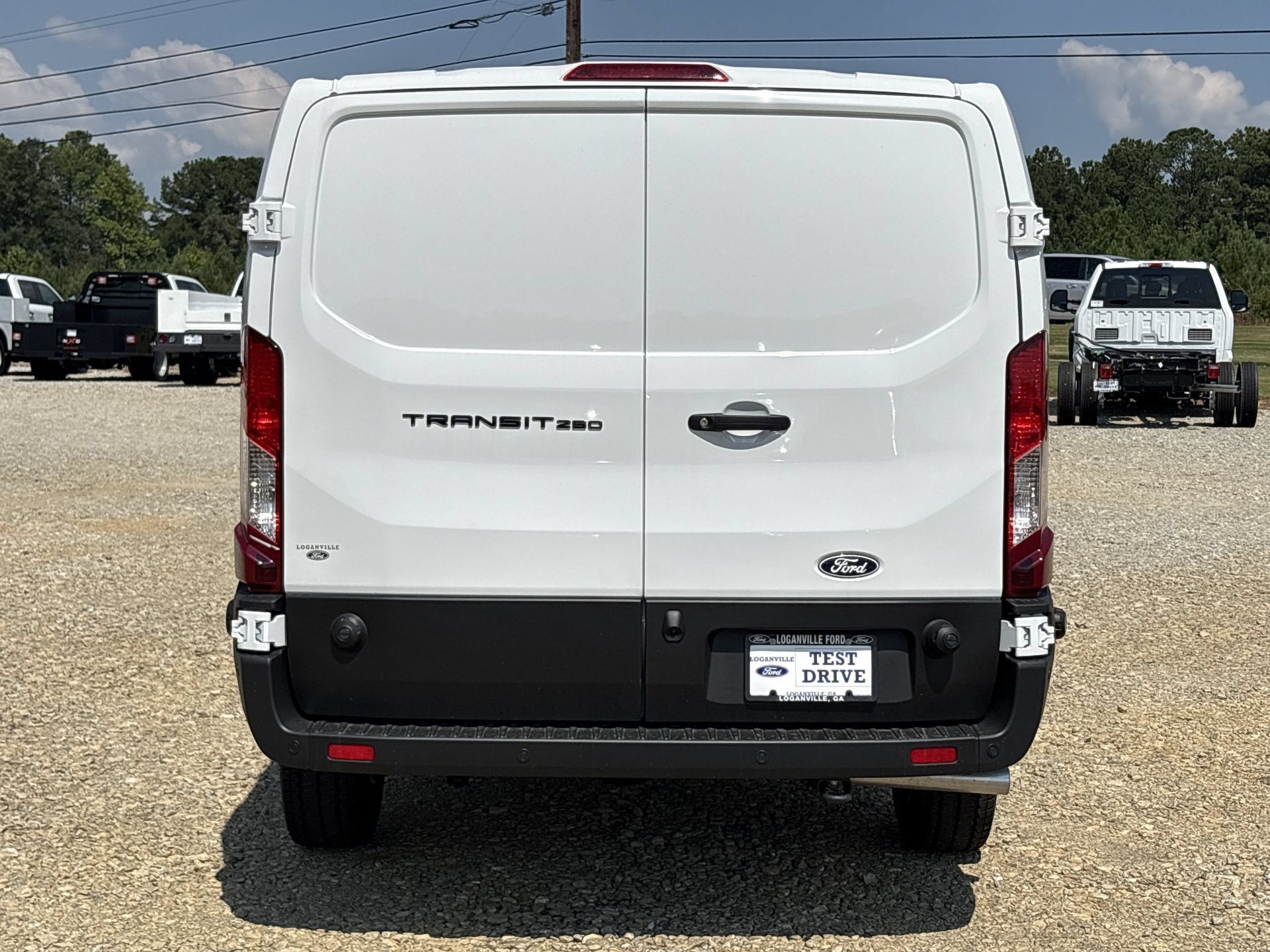 New 2026 Ford Transit 250 Low Roof RWD image 20