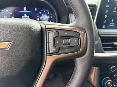 Used 2023 Chevrolet Tahoe High Country AWD/4WD image 25