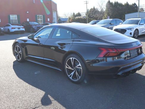 Used 2023 Audi e-tron GT Premium Plus image 7