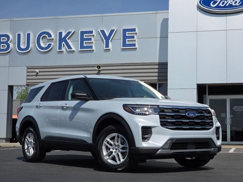 New 2026 Ford Explorer Active AWD/4WD image 1