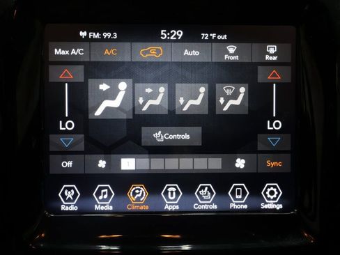 Used 2018 Jeep Compass Latitude w/ Popular Equipment Group image 23