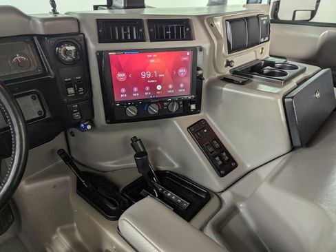 Used 2003 HUMMER H1 4-Door Open Top AWD/4WD image 21