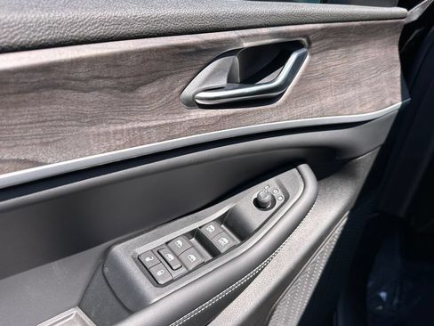 New 2026 Jeep Grand Cherokee L 4WD image 21