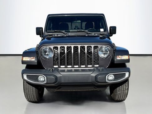 Used 2020 Jeep Gladiator Sport w/ Quick Order Package 24S image 8