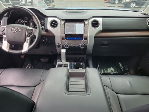Used 2021 Toyota Tundra Limited w/ Limited Premium Package image 9
