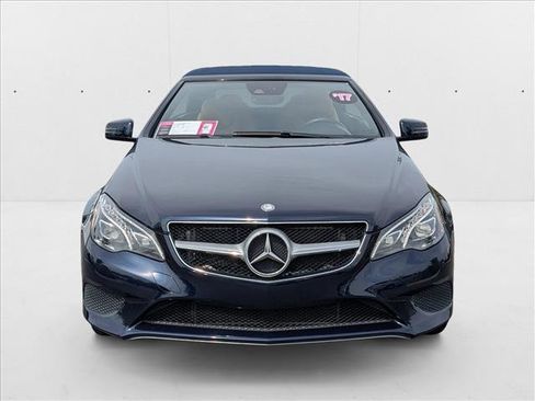 Used 2017 Mercedes-Benz E 400 Cabriolet image 2