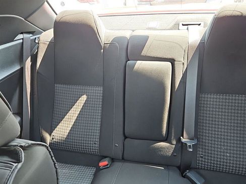 Used 2022 Dodge Challenger R/T RWD image 12