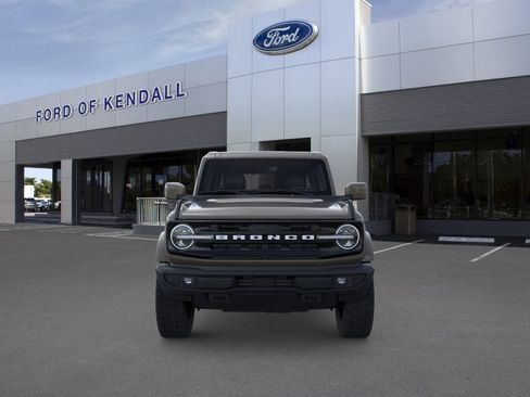New 2026 Ford Bronco Outer Banks AWD/4WD image 6