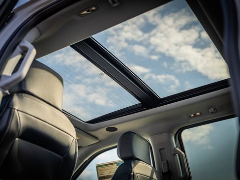 New 2026 Ford F350 Lariat w/ Tremor Off-Road Package image 16