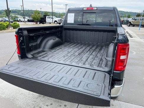 Used 2026 RAM 1500 Big Horn AWD/4WD image 21