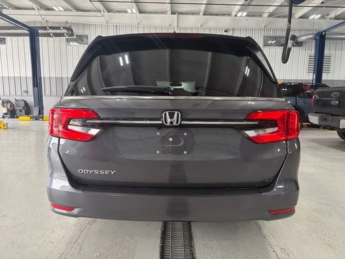 Used 2023 Honda Odyssey EX-L image 7