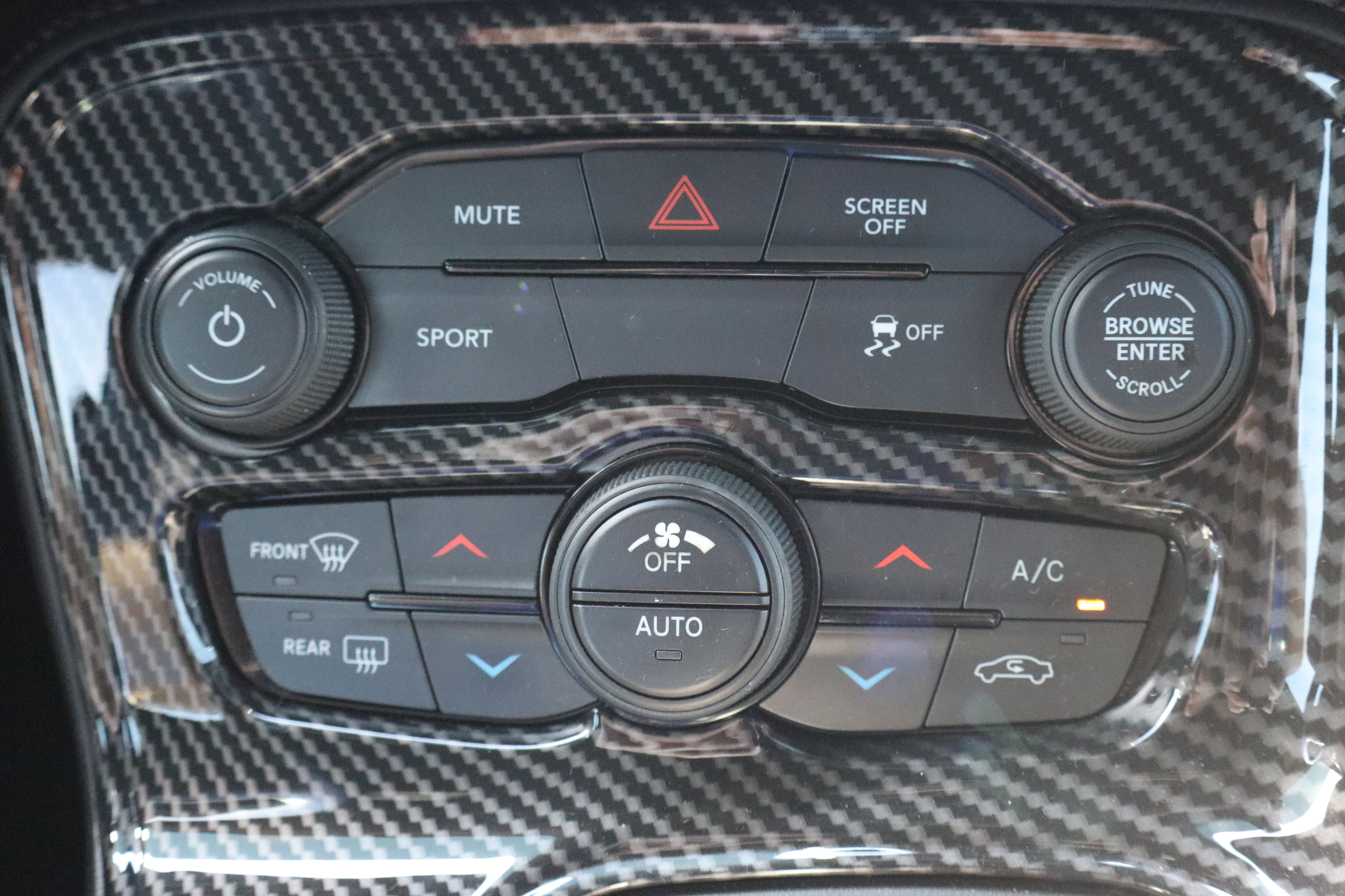 Used 2022 Dodge Challenger SXT w/ Cold Weather Group AWD/4WD image 20