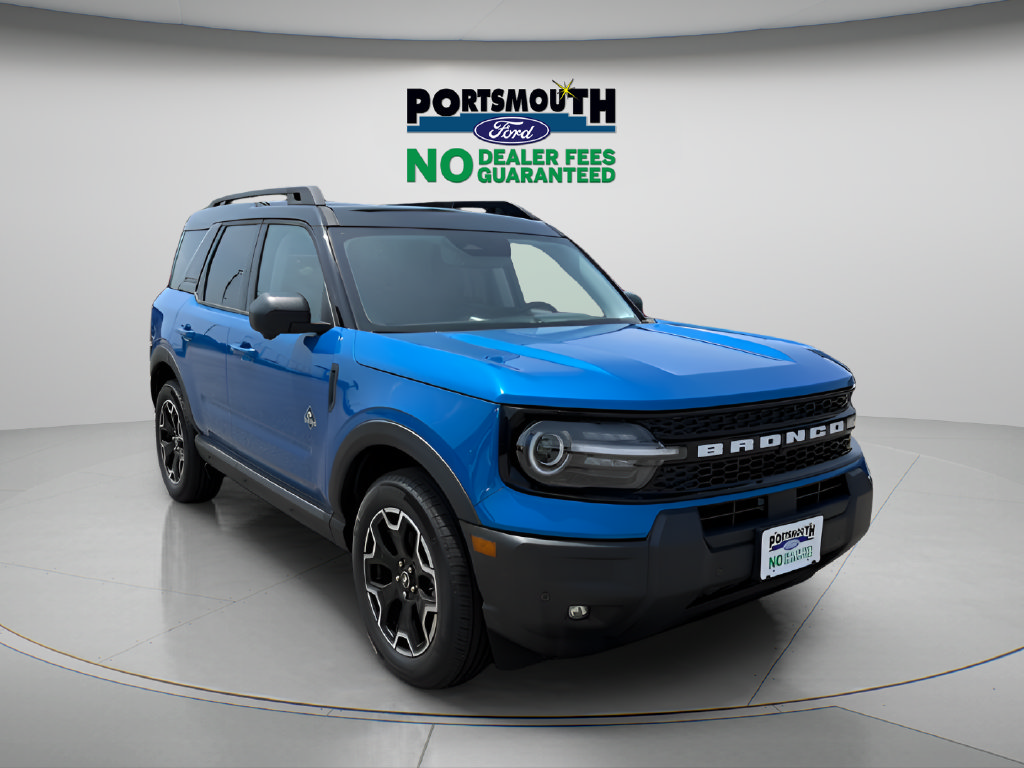 Used 2025 Ford Bronco Sport Outer Banks w/ Outer Banks Tech Package+ AWD/4WD image 1