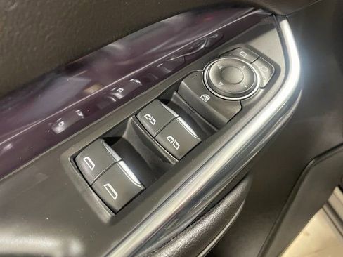 Used 2023 Cadillac XT4 Luxury w/ Driver Awareness Package image 19