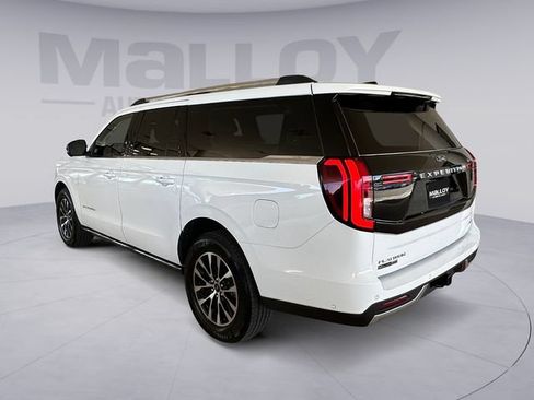 Certified 2025 Ford Expedition Max Platinum AWD/4WD image 3