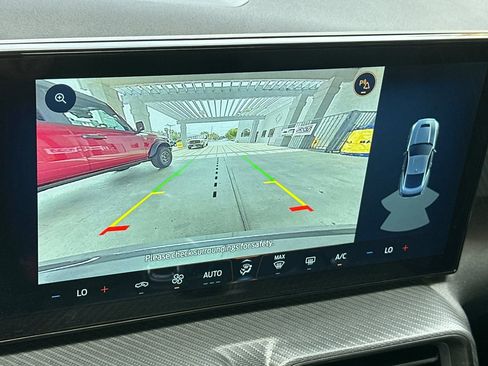 Used 2025 Ford Mustang Coupe image 18