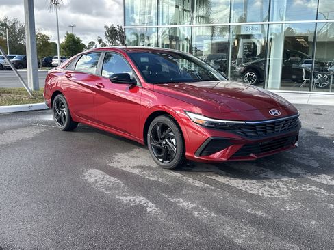 New 2026 Hyundai Elantra Sport FWD image 4