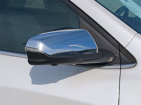 Certified 2021 Chevrolet Equinox Premier image 12