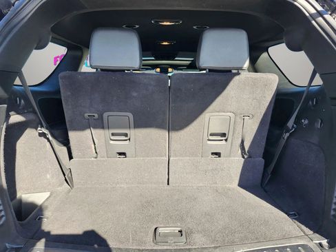 Used 2018 Dodge Durango R/T w/ Blacktop Package image 18