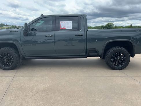 Used 2026 Chevrolet Silverado 2500 LTZ w/ LTZ Plus Package AWD/4WD image 4