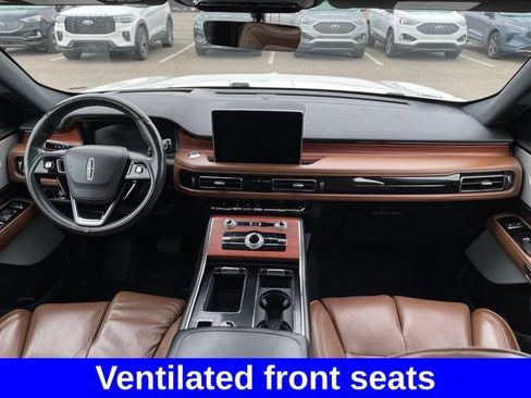 Used 2020 Lincoln Aviator Reserve w/ Equipment Group 202A AWD/4WD image 36