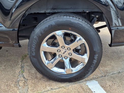 Used 2021 Ford F150 Lariat w/ Equipment Group 502A High RWD image 31