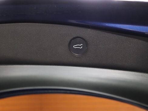 Used 2022 Tesla Model 3 image 48