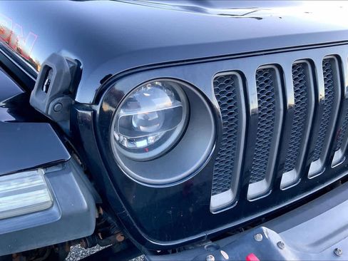 Used 2019 Jeep Wrangler Unlimited Rubicon image 25