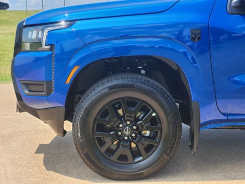 New 2026 Nissan Frontier SV w/ SV Convenience Package AWD/4WD image 10