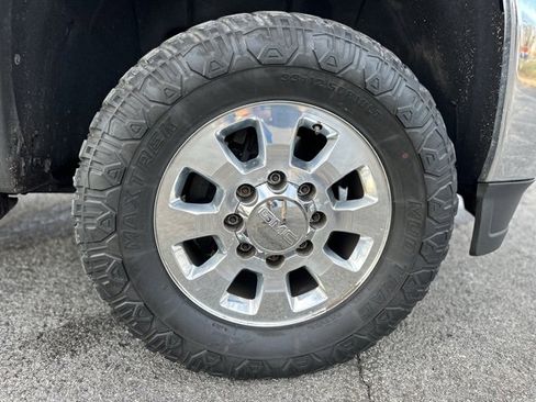 Used 2019 GMC Sierra 2500 4x4 Crew Cab w/ Sierra Convenience Package image 17