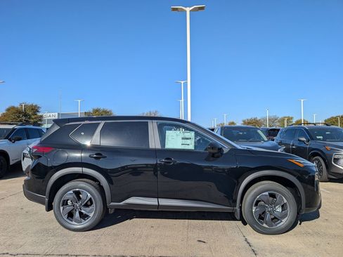 New 2026 Nissan Rogue SV FWD image 3
